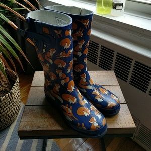 Cute navy fox print rain boots